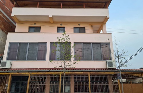 Kamez Casa | Tirane Tranquility Cottage