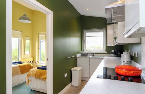 Oban Cabaña | TIRLAGGAN HOUSE, pet friendly, character holiday cottage in Lismore