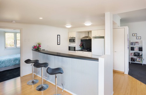 Waikawa Bay Casa | Tirohanga Wai - Waikawa Holiday Home