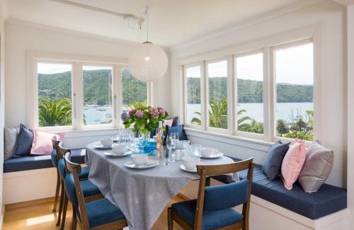 Waikawa Bay Casa | Tirohanga Wai - Waikawa Holiday Home