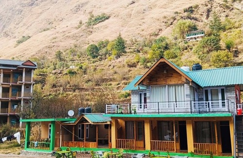Banjar Cabaña | Tirthan Holidays Cottage