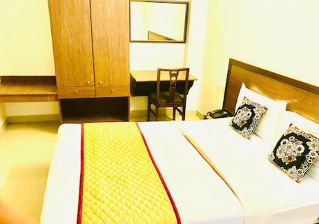 Surat Hotel | Tirupati Residency Hotel surat