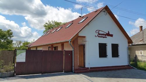 Tiszababolna Casa | Tiszavirág Vendégház