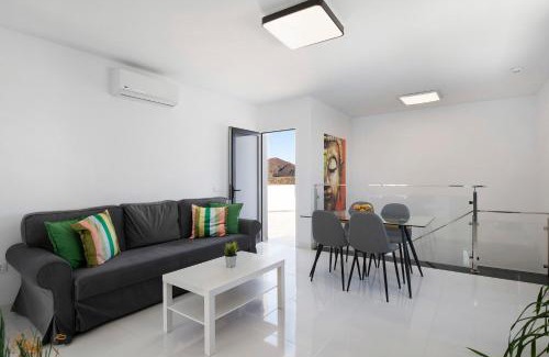 La Santa Casa | Titán