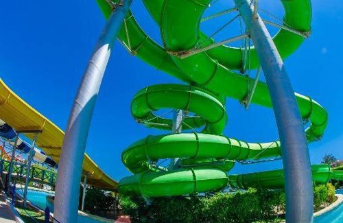 Hurghada Hotel | Titanic Aqua Park Resort fun city