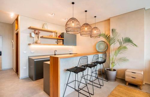 Batroun Apartamento | Titans Guesthouse Studio P