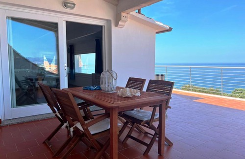 La Ciaccia Casa | TITINO stupendo appartamento in villa fronte Mare - Golfo dell'Asinara - Internet Free