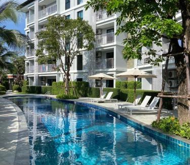 Rawai Apartamento | Title V Summer Dream Pool View Gym Hammam
