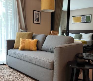 Rawai Apartamento | Title V Sunny Holiday Pool View Gym Hammam