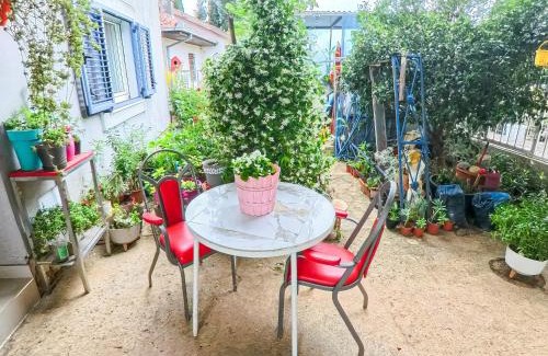 Mrcevac Apartamento | Tivat Garden Apartments - Near Airport & Beach, Quiet Stay
