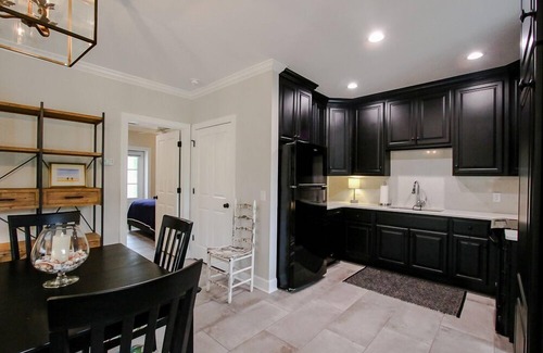 Richmond Hill Casa | Tivoli Cottage-Serene Acreage Near I95, GA Coast
