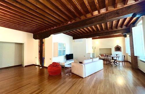Lucca Historical Center Apartamento | Tizzi's Home