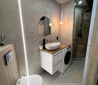 Pila Apartamento | TK Komfortowy Apartment Piła w centrum Netflix Światłowód w cenie