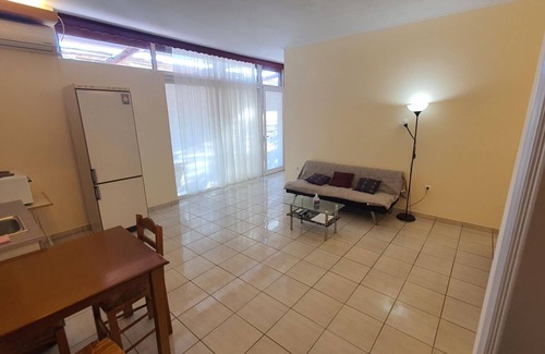 Markopoulon Apartamento | Tk2-george Apartments by the Airport