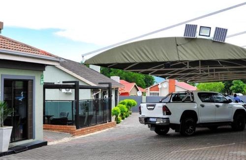 Newcastle Casa | TLMZ Guesthouse