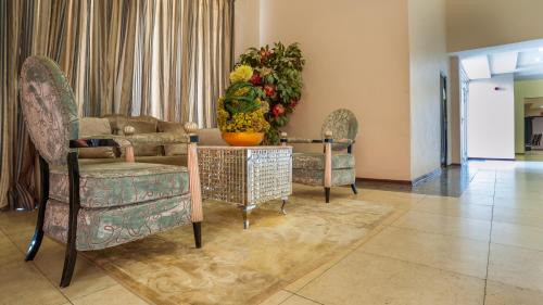 Gaborone Hotel | Tlotlo Hotel & Conference Centre