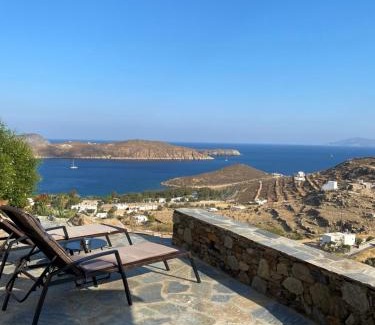 Livadi Casa | To Petrino Serifos