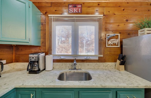 Tobyhanna Cabina | Tobyhanna Poconos Chalet near ski, casino & lakes