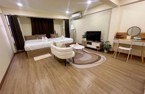 Nimman Casa | Tofu House CNX Near Nimman-Airport 4 Bedroom 6 Bed with 3 Bath room