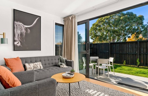 Albert Town Cabaña | TOI TOI - WANAKA HOLIDAY HOME, family friendly in Wanaka
