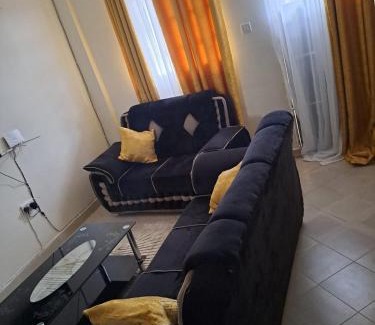 Kisii Apartamento | Tojehomes