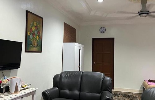 Kuala Terengganu Casa | Tok Wan Roomstay