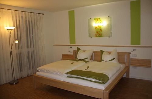 Zandt Apartamento | Excelente y moderno apartamento amueblado con acceso al balcón, sin barreras