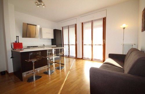 Foppette Apartamento | Tolstoi Apartment with Private Garage