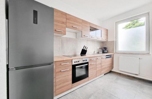 Krefeld Apartamento | Tolstov Apartments - 4 Zimmer Wohnungen - 25 Min zur Messe DUS