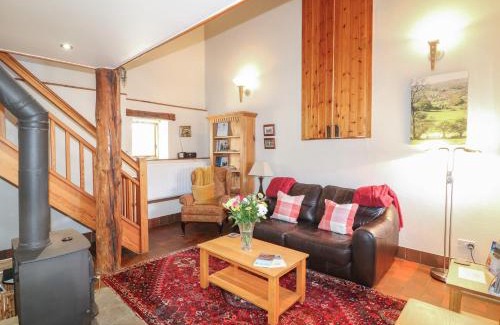 Parwich Casa | Tom's Barn