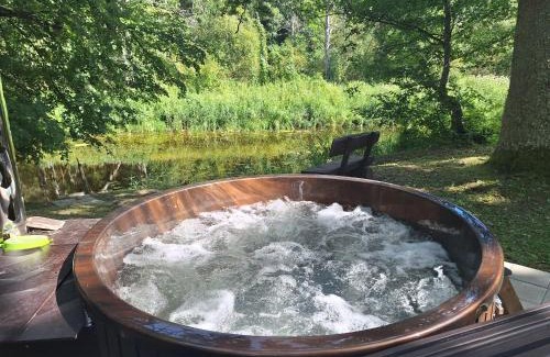 Birzgale Casa | Toma pirts VIDĒJĀ