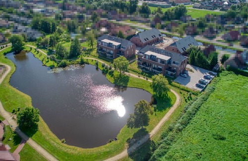 Rhauderfehn Apartamento | Tomke's vacation apartment by the lake!