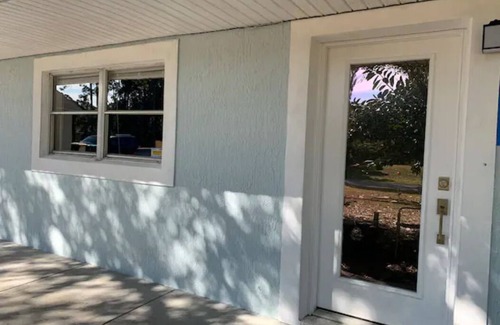 Port Malabar Casa | Tommy Bahama (A) Modern Kitchen, 2 BR /1 BA
