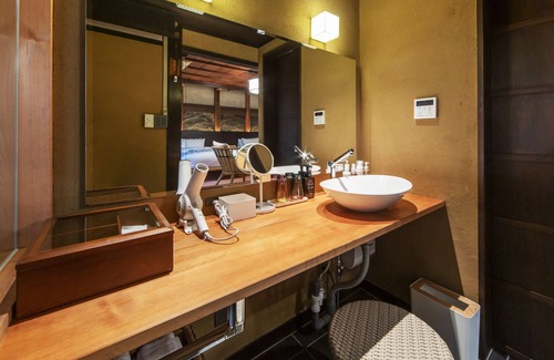 Tomonoura Onsen Casa | Tomonoura Shiomachi Hotel Roya