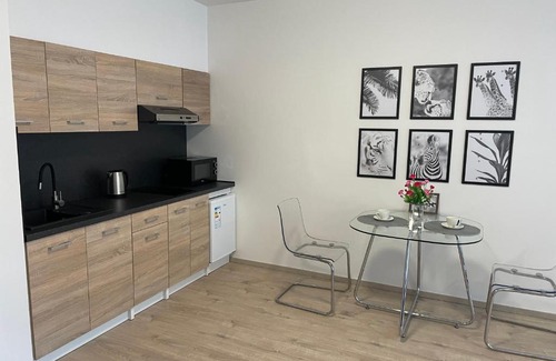 Prague 9 Apartamento | TOMY Ng.