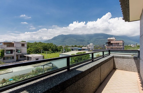Hualien City Centre Cama Y Desayuno | TONG YI Homestay