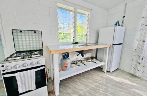Nuku'alofa Casa | Tonga Village - Entire Compound with 4 Cottages