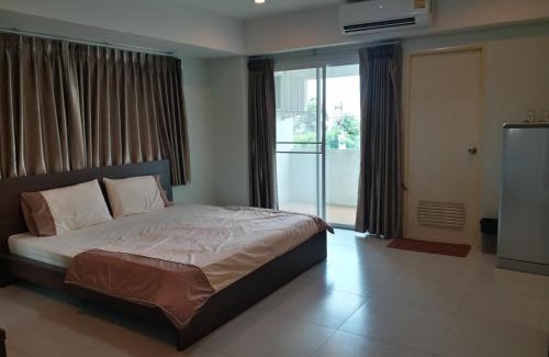 Nai Mueang Apartamento | TongPrasit Place