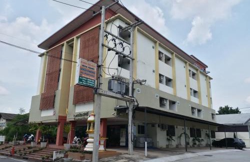 Nai Mueang Apartamento | TongPrasit Place