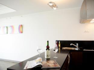 Tongyeong Complejo | Tongyeong Bay Condo Hotel