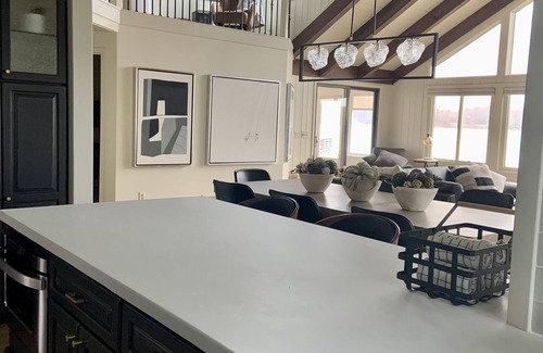 Tonka Bay Casa | Tonka Bay Lake House on Lake Minnetonka