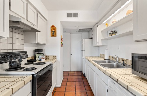 Northeast Santa Fe Hotel | TONS Of Space For Your Downtown Santa Fe Getaway