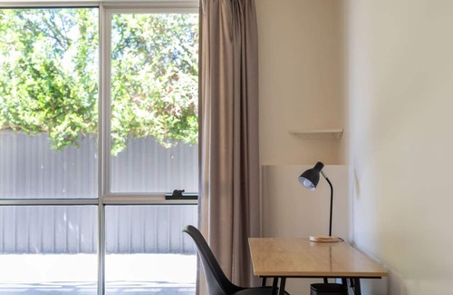 East Launceston Casa | Tookenburg Townhouse - prestige city fringe