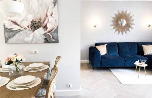 Old Town Apartamento | Toompea Castle 2 BR Old Town Apartment