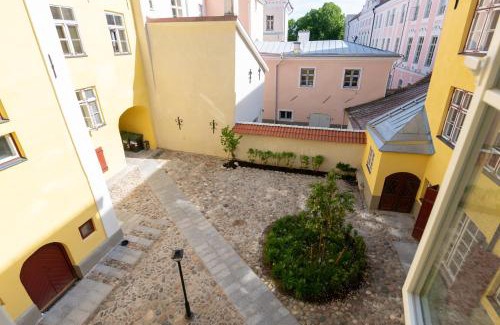 Old Town Apartamento | Toompea Castle Hideaway