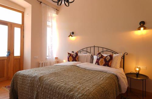 Dilijan Cama Y Desayuno | Toon Armeni Guest House
