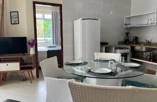 Porto das Dunas Apartamento | TOP 2 QUARTOS em Condominio- PISCINA, CHURRASQUEIRA, ESTACIONAMENTO, PARQUINHO INFANTIL, Wi-Fi e home office, Ar Condicionado, SmarTV e Cozinha Completa I 800m da praia e parque aquatico CE
