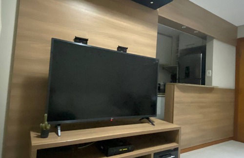 Praia de Itaparica Apartamento | ⭐️ ⭐️ ⭐️ ⭐️ ⭐️ 2qts, balcón, edificio frente a la playa, aire acondicionado, wifi, gar., Computadora