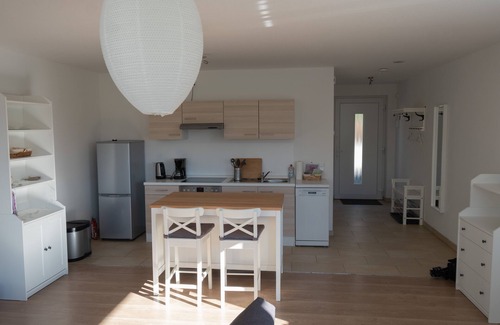 Hagen Condominio | Top apartment with fantastic distant views in a prime location at the best price!
