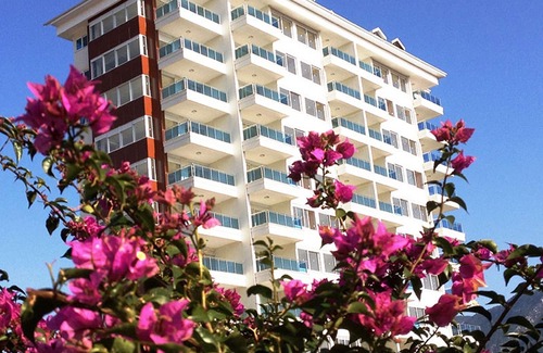 Tosmur Belediyesi Apartamento | Apartamento TOP con piscina, sauna y gimnasio.